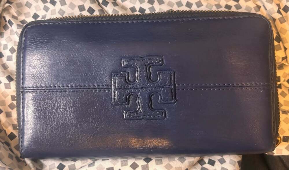 Tory Burch Blue Leather Zip Around Continental Wallet